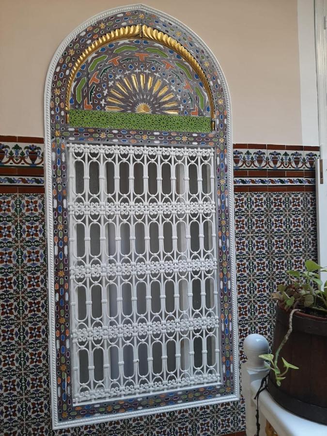 ホテル エル レダクト Tétouan エクステリア 写真